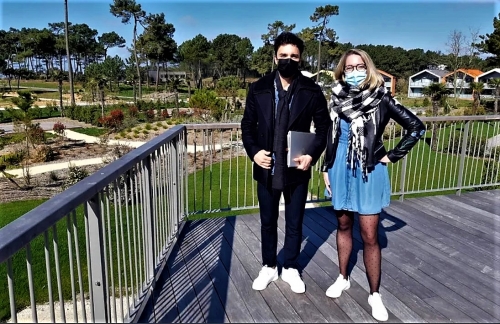 Jonathan Chef de Village et Alexandra DRH.jpg