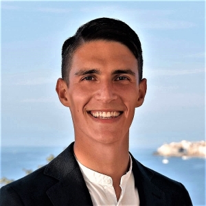 Luca, Chef de Village