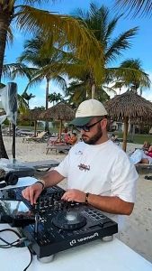 Arthur DJ