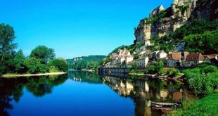 Dordogne village