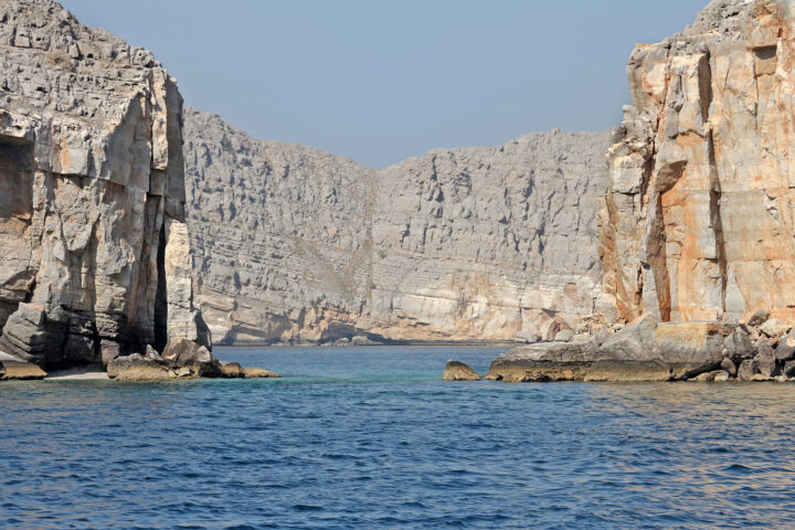 Fjords de Khasab dans la péninsule de Musandam à Oman